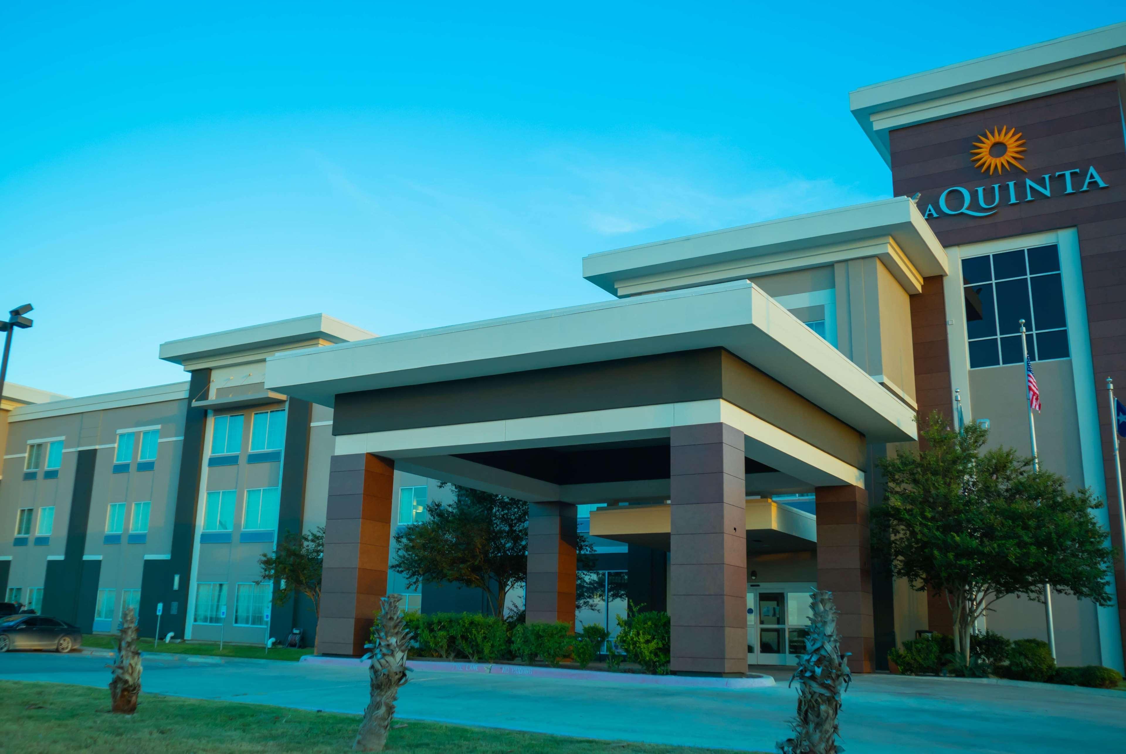 La Quinta By Wyndham Karnes City - Kenedy Exterior foto